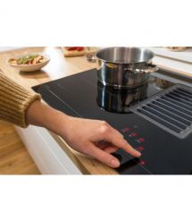 Gorenje Варочная поверхность индукционная, 83см, расширенная зона, встроенная вытяжка, 620м.куб/ч, черный