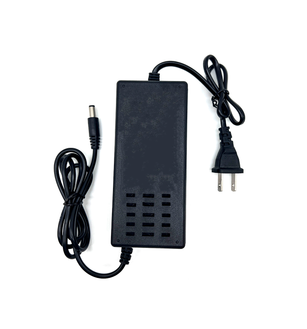 Зарядний пристрій для акумуляторів Li-ion 12V (12,6V), 5A, штекер 3-pin, LED-індикація