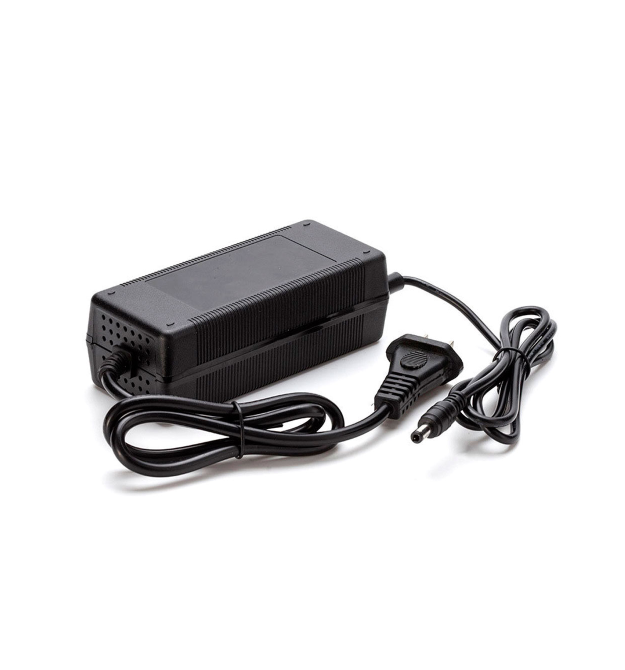 Зарядний пристрій для акумуляторів Li-ion 21V,5S,2A, штекер 5,5х2,5мм, LED-індикація