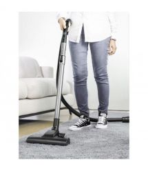 Karcher Пылесос мешковый VC 2.8, 700Вт, мешок-2л, НЕРА, белый