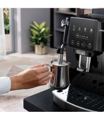 Delonghi Кофемашина Magnifica Start, 1.8л, зерно+мол., ручной капуч, авторецептов -4, подогрев чашек, счётчик порций, черный