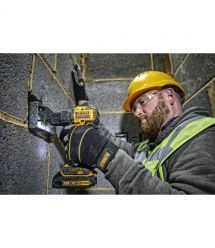 Дрель-шуруповерт аккумуляторная бесщёточная DeWALT DCD708N