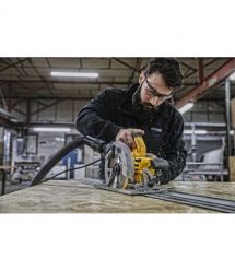 Пилка дискова мережева DeWALT DWE576K