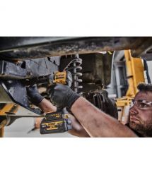 Гайковерт ударный аккумуляторный бесщёточный DeWALT DCF921NT