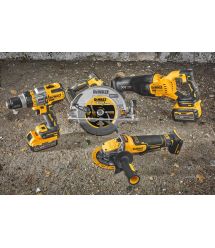 Пила шабельна акумуляторна DeWALT DCS386T1