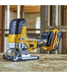 Пила лобзикова акумуляторна безщіткова DeWALT DCS335N