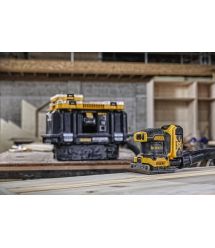 Шлифмашина вибрационная аккумуляторная DeWALT DCW200N