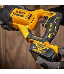 Пила сабельная аккумуляторная DeWALT DCS382N