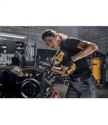 Гайковерт ударный аккумуляторный бесщёточный DeWALT DCF892NT