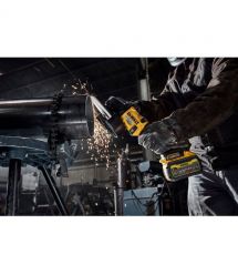 Шлифмашина угловая - болгарка аккумуляторная бесщёточная DeWALT DCG440N