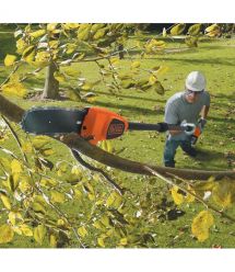 Высоторез аккумуляторный со штангой BLACK+DECKER GPC1820L20