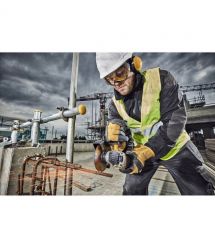 Шлифмашина угловая - болгарка аккумуляторная бесщёточная DeWALT DCG406N