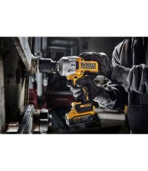 Гайковерт ударный аккумуляторный бесщёточный DeWALT DCF961H2T