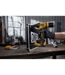 Заклёпочник аккумуляторный бесщёточный DeWALT DCF403NT