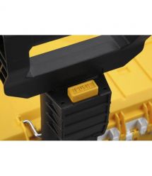 Ящик-охолоджувач T-STAK на колесах DeWALT DWST83