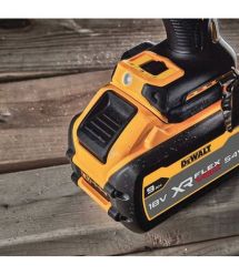 Дрель-шуруповерт аккумуляторная бесщёточная ударная DeWALT DCD999X1