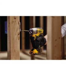 Шурупокрут акумуляторний ударний безщітковий DeWALT DCF801D2