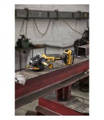 Шлифмашина угловая - болгарка аккумуляторная бесщёточная DeWALT DCG405P3