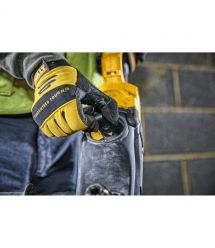 Дриль акумуляторний безщітковий DeWALT DCD470N