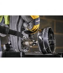 Дриль акумуляторний безщітковий DeWALT DCD470N