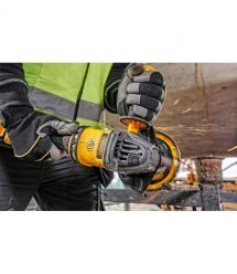 Шлифмашина угловая - болгарка аккумуляторная бесщёточная DeWALT DCG418NT