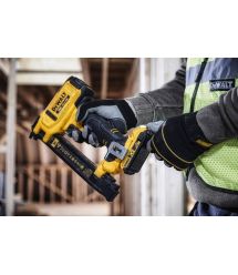 Степлер скобозабивной аккумуляторный DeWALT DCN701D2