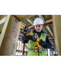 Пила шабельна акумуляторна DeWALT DCS389NT