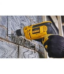 Дрель сетевая ударная DeWALT DWD024