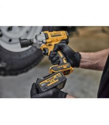 Гайковерт ударный аккумуляторный бесщёточный DeWALT DCF891P2G