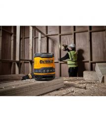 Колонка портативна акумуляторна DeWALT DCR009