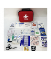 Аптечка - Медична валізка, пиловлагонепроникна, 3 відділення, на змійці, червона, (ножиці, вата, бинти, пластир та ін.) 23*17*8с