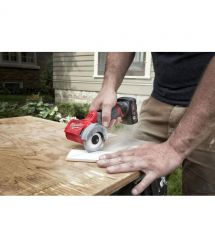 Milwaukee Шлифмашина угловая аккумуляторная M12 FCOT 76мм 12В 1кг