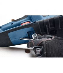Bosch Пила цепная аккумуляторная GKE 18V-40 18В шина 40см 3.7кг без АКБ и ЗП