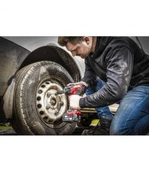 Skil Гайковерт ударный 3285 CA XP 20В 1х5А·час до 2850об·мин 700Нм 2.25кг
