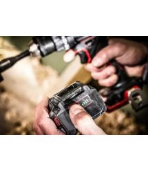 Skil Шуруповерт-дрель ударная аккумуляторная 3085 CA XP 1х5А·час 130Нм 600·2100об·мин 1.65кг