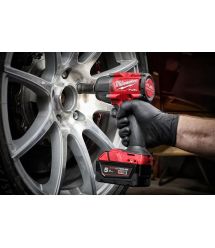 Milwaukee Гайковерт ударный аккумуляторный M18 FMTIW2F12-0 18В 0-2575об·мин 881Нм 1/2" кейс 2.3кг без АКБ и ЗП