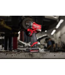 Milwaukee Гайковерт ударный аккумуляторный M12 FCIWF12G3-502X 12В АКБ 2х5А·час 0-3000об·мин 542Нм 1/2" ЗП M12C кейс 1.5кг