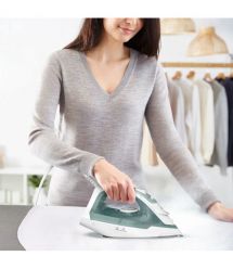 Tefal Утюг Virtuo 30, 1800Вт, 240мл, паровой удар -120гр, постоянный пар - 27гр, керам. подошва, бело-зеленый