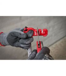 Milwaukee Точилка для ножей и ножниц, 54х195х38мм, 2 этапа заточки, ABS-пластик