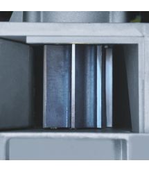 Bosch Измельчитель садовый AXT22D 2200Вт 40 об/мин 38мм 53 л. 31.3кг режущая система Turbine-Cut низкошумная