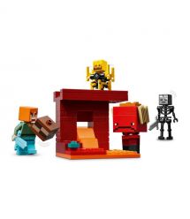 LEGO Конструктор Minecraft Битва с лавой в Незере