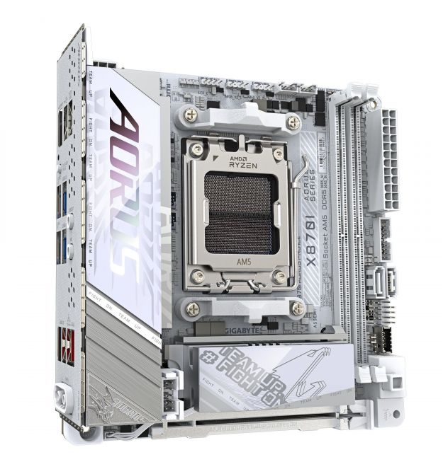 Gigabyte Материнская плата X870I AORUS PRO ICE sAM5 X870I AORUS PRO ICE 2xDDR5 M.2 Wi-Fi BT HDMI Type-C ATX