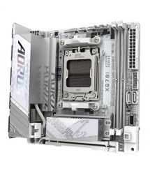 Gigabyte Материнская плата X870I AORUS PRO ICE sAM5 X870I AORUS PRO ICE 2xDDR5 M.2 Wi-Fi BT HDMI Type-C ATX