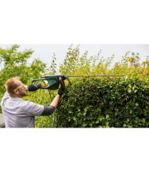 Bosch Кусторез AdvancedHedgeCut 70 500Вт 70см шаг реза 34мм 4.1 кг