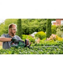 Bosch Кусторез UniversalHedgeCut 50 480Вт 50см шаг реза 26мм 3.67 кг