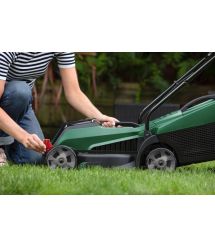 Bosch Газонокосилка аккумуляторная CityMower 18V-32-300 18В акб 1х4А·час 31л 30-60мм 9.4кг