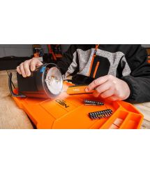 Graphite Отвертка аккумуляторная 4В1Х1.5А·час 4.5Нм 230об·мин 20 бит кейс 0.23кг