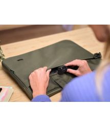 Trust Зарядное устройство сетевое Maxo 20Вт, USB-C PD, чорний