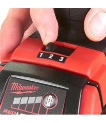Milwaukee Винтоверт ударный аккумуляторный M18 BLID2-0X 18В 1700-3400об·мин 180Нм кейс 1.7кг без АКБ и ЗП