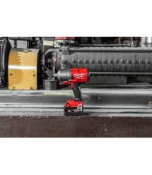 Milwaukee Гайковерт ударный аккумуляторный M18 ONEFHIWF34-0X 18В 0-1800об·мин 2034Нм 3/4" кейс 3.5кг без АКБ и ЗП